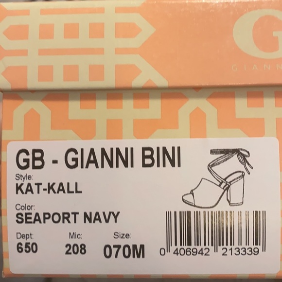 NWT GB navy suede ankle tie block heels - size 7 - Picture 7 of 10